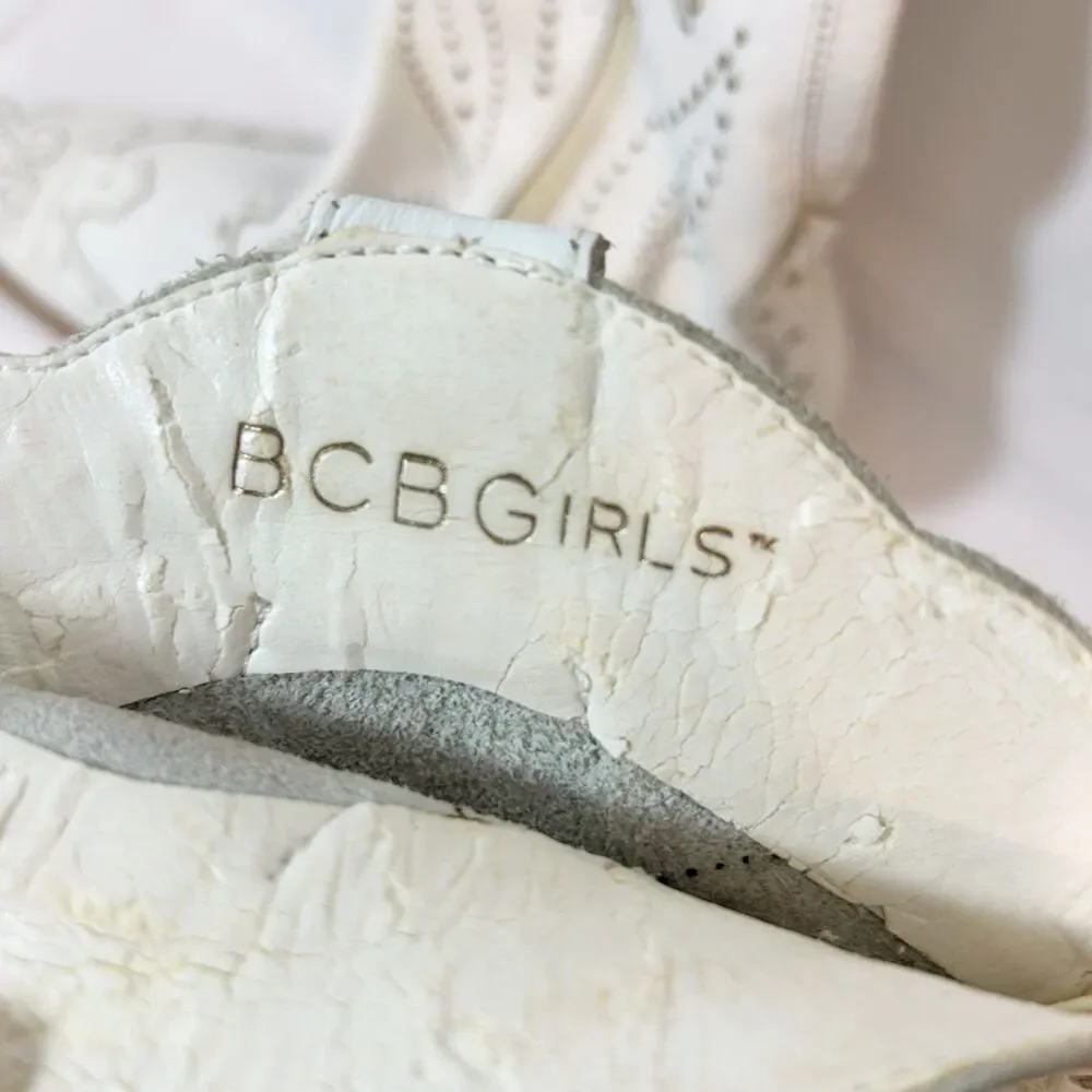 BCBGIRLS White Leather Cowgirl Boots Size 5.5-6 Bohemian Western